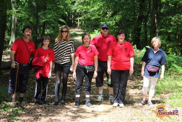 FOTO: Tradicionalni in mednarodni pohod po Dolnjih Slavečih